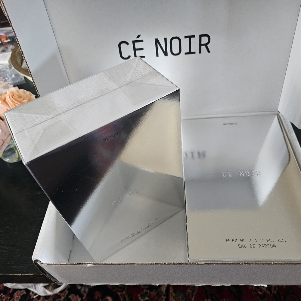 Cé Noir -Beyoncé perfume